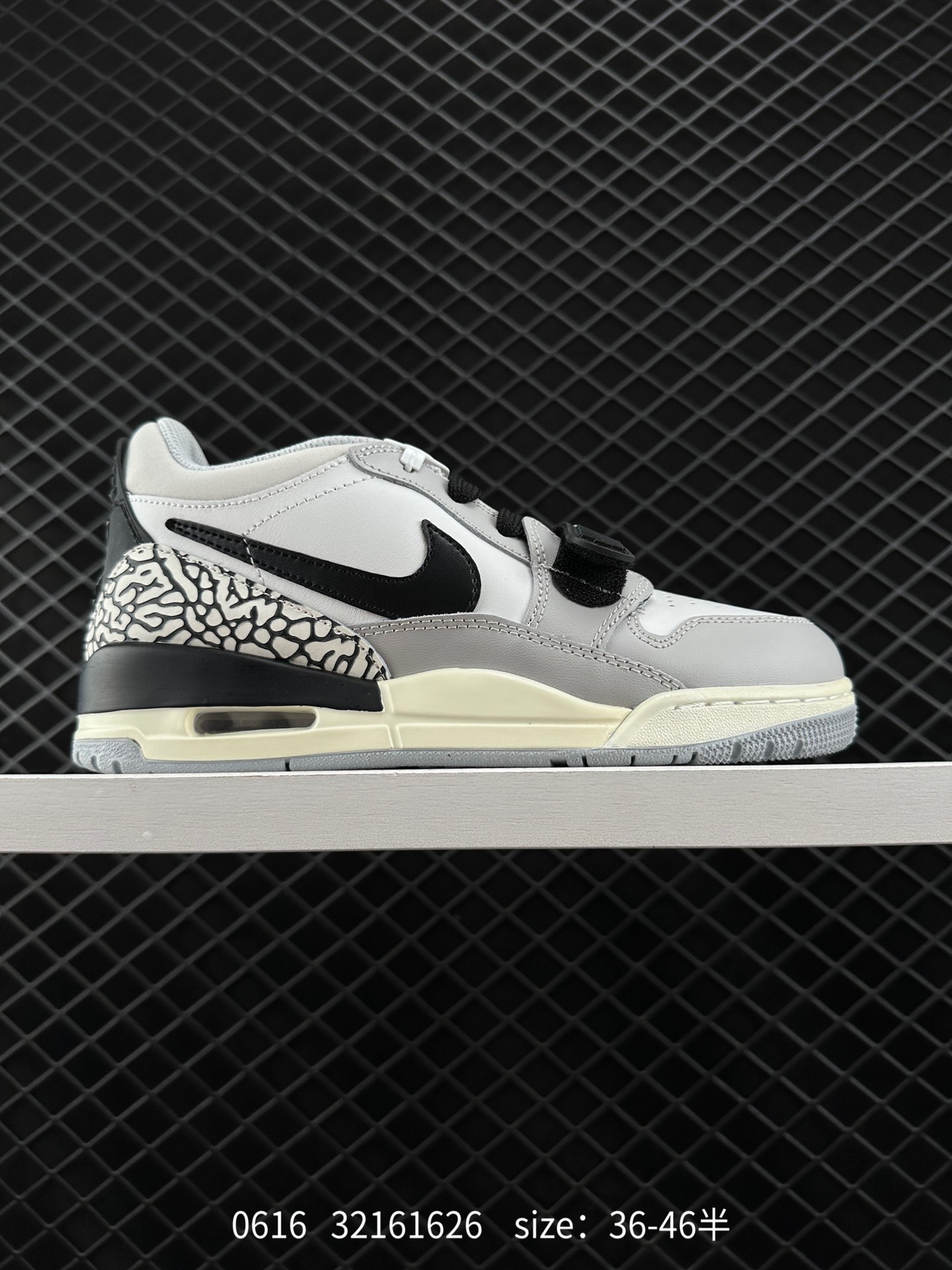 Air Jordan  Legacy 312